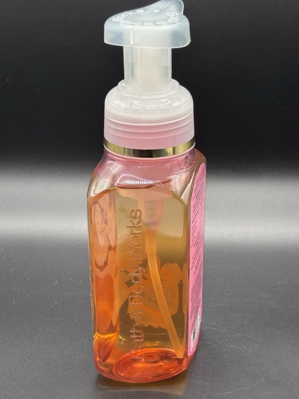 Bath & Body Works Strawberry Pound Cake Gentle Foaming Hand Soap 8.75 oz Bakery - Picture 7 of 15